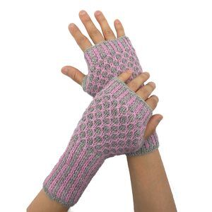 6236 Baby Alpaca Mitten. Handmade- Pure Fiber- Extremely Soft